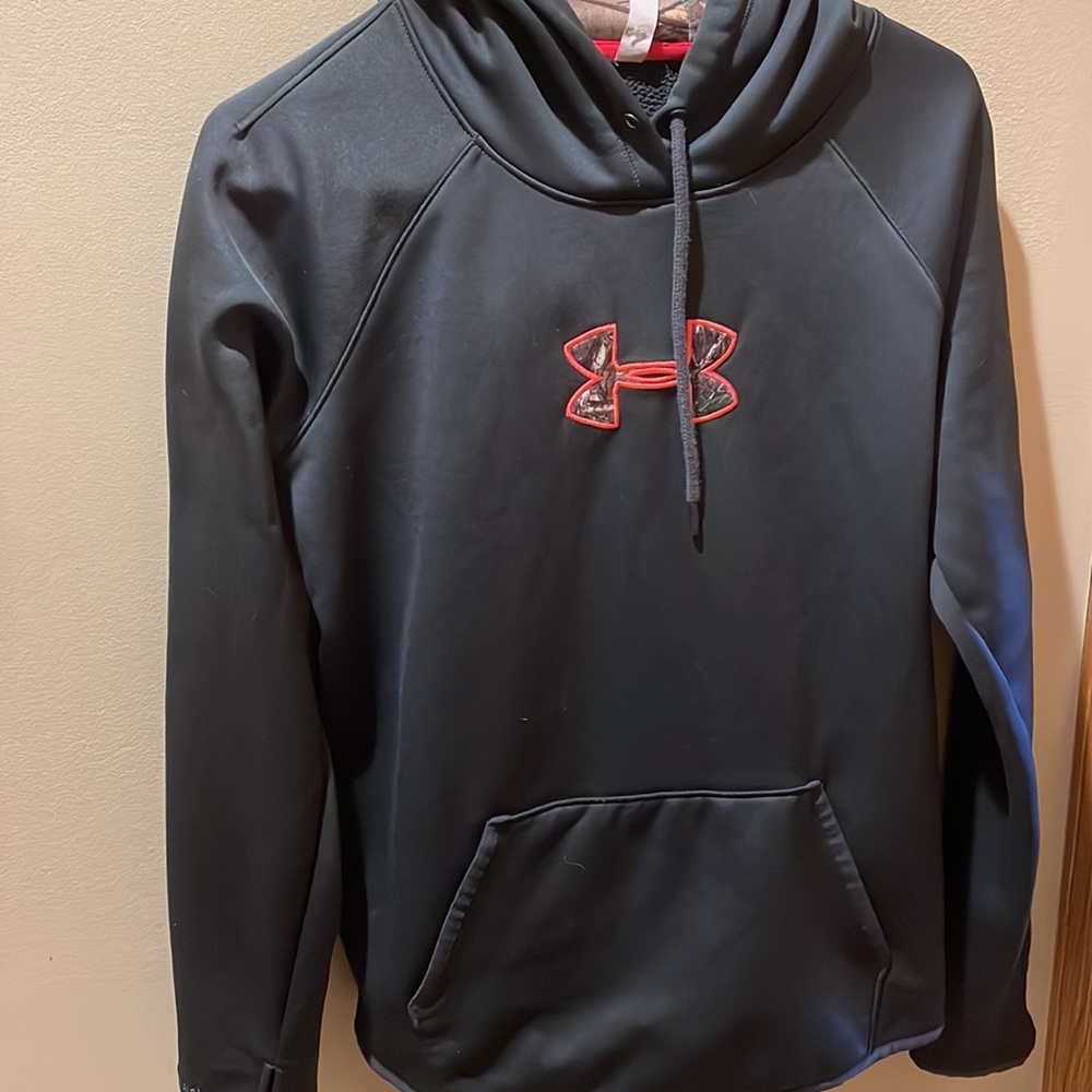 UA Storm Running hoodie - Picture 2 of 6
